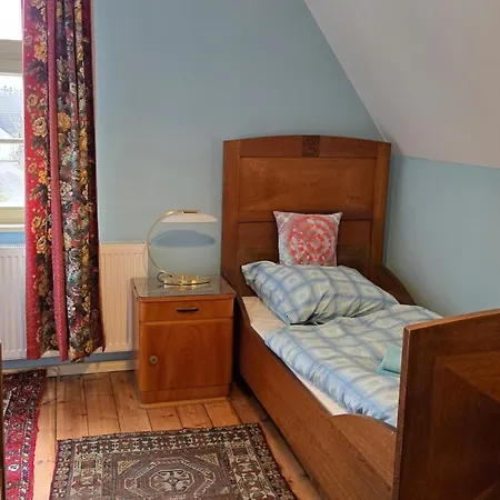 Gemuetliche In Wansdorf Im Denkmalgeschuetzten Haus شقة