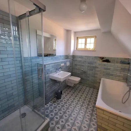 Gemuetliche In Wansdorf Im Denkmalgeschuetzten Haus Apartament *