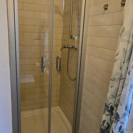 Apartamento Gemütliche In Wansdorf Im Denkmalgeschützten Haus *