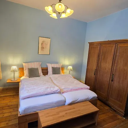 Gemuetliche In Wansdorf Im Denkmalgeschuetzten Haus * Schonwalde-Glien